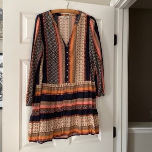 Ann Taylor Loft flirty dress - size Medium